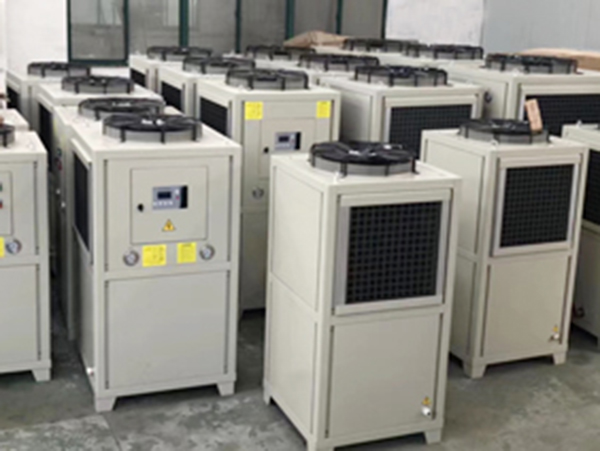 油冷機品牌的使用十分普遍 油冷機品牌的使用十分普遍